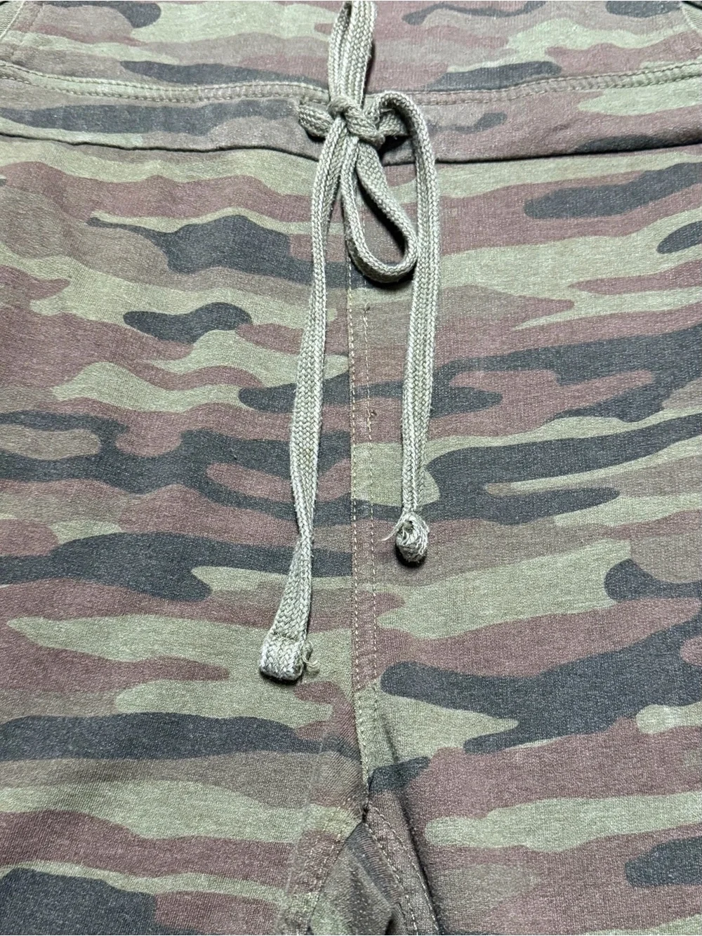 Wallflower Overalls Womens XL Green Camouflage Pants Skinny Cut Cuffed One Piece - Picture 6 of 12